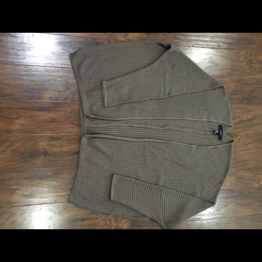 Forever 21 sweater